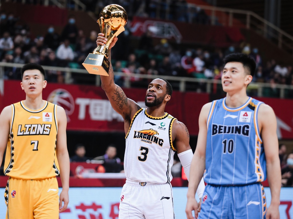 帕洛特2场5球闪耀赛场，对葡双响对匈戴帽，带队闯入附加赛！